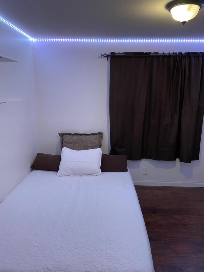Huntington Beach House Bed and Breakfast Esterno foto