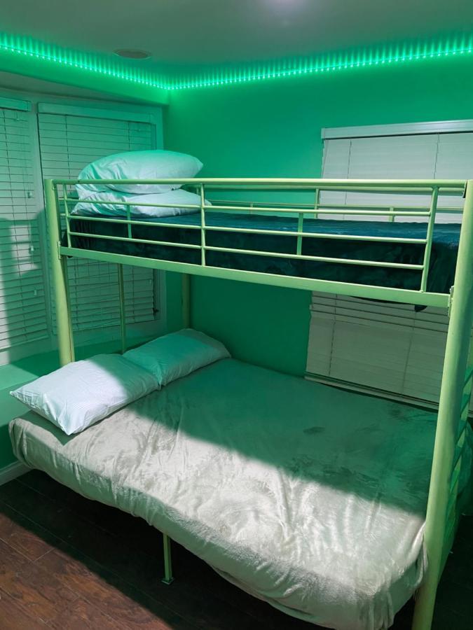 Huntington Beach House Bed and Breakfast Esterno foto